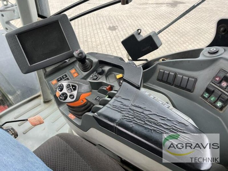 Traktor του τύπου CLAAS AXION 830 CMATIC TIER 4F, Gebrauchtmaschine σε Alpen (Φωτογραφία 17)