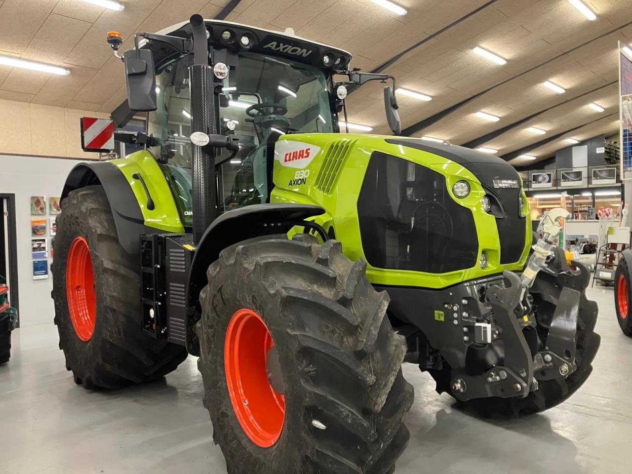 Traktor Türe ait CLAAS AXION 830 CMATIC, Gebrauchtmaschine içinde Tim (resim 3)