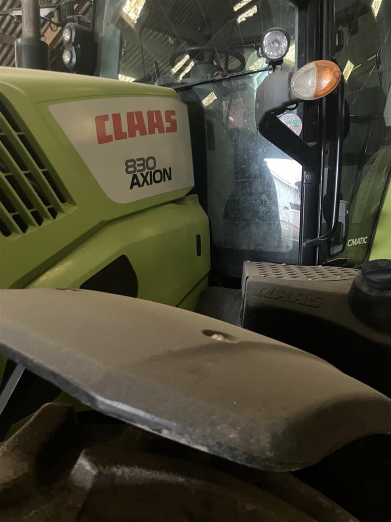 Traktor del tipo CLAAS AXION 830 CMATIC, Gebrauchtmaschine en Glamsbjerg (Imagen 2)