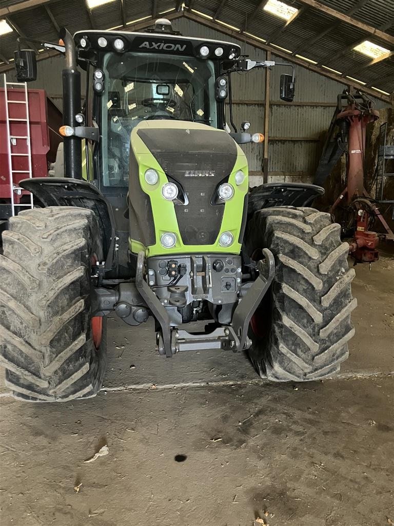 Traktor del tipo CLAAS AXION 830 CMATIC, Gebrauchtmaschine en Glamsbjerg (Imagen 1)