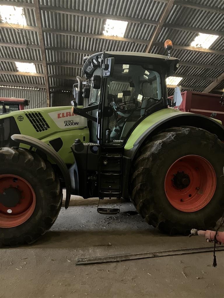 Traktor del tipo CLAAS AXION 830 CMATIC, Gebrauchtmaschine en Glamsbjerg (Imagen 3)