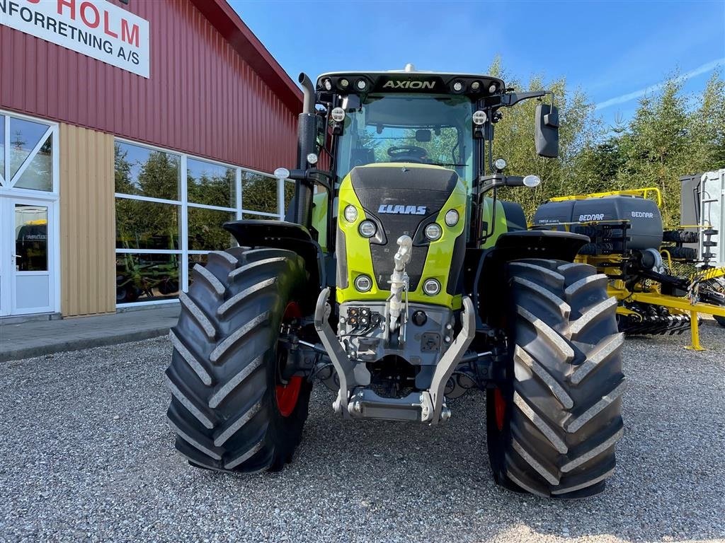 Traktor des Typs CLAAS AXION 830 CMATIC, Gebrauchtmaschine in Tinglev (Bild 3)