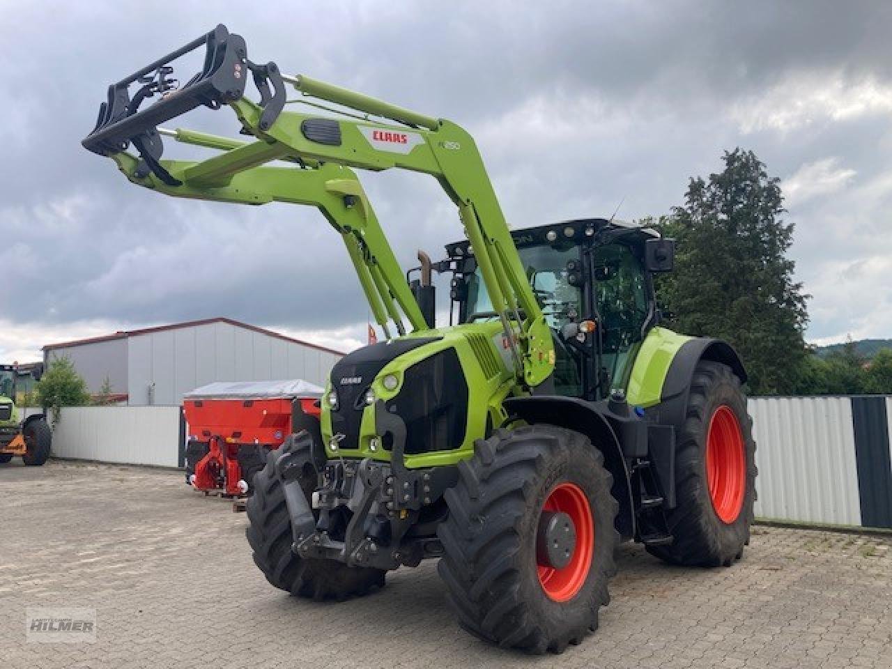 Traktor del tipo CLAAS Axion 830 CMATIC, Gebrauchtmaschine en Moringen (Imagen 1)