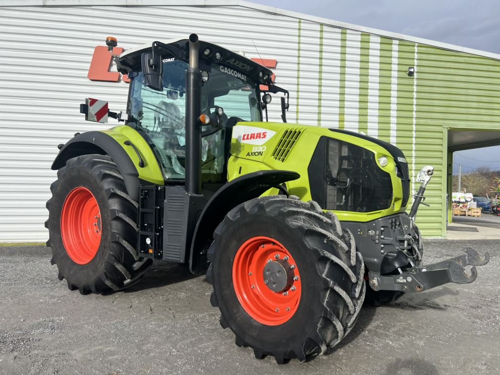 Traktor of the type CLAAS AXION 830 HEXA ST5, Gebrauchtmaschine in Aubiet (Picture 1)