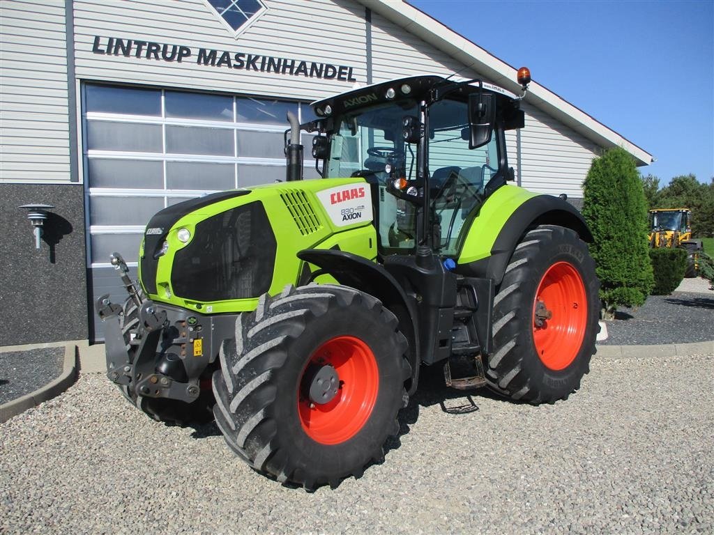 Traktor typu CLAAS Axion 830 Med frontlift, Gebrauchtmaschine v Lintrup (Obrázok 2)