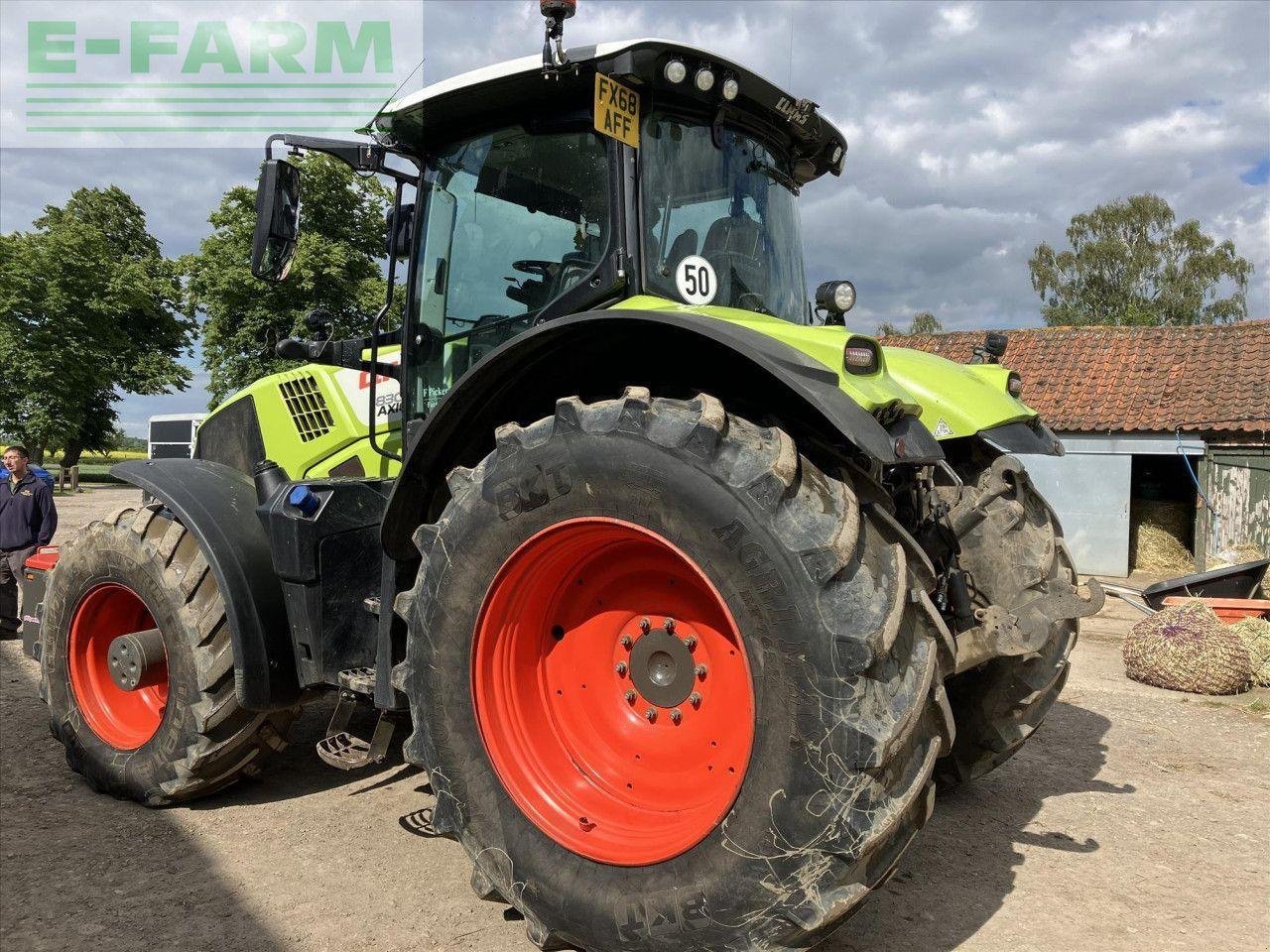 Traktor tip CLAAS AXION 830, Gebrauchtmaschine in BRIGG (Poză 5)