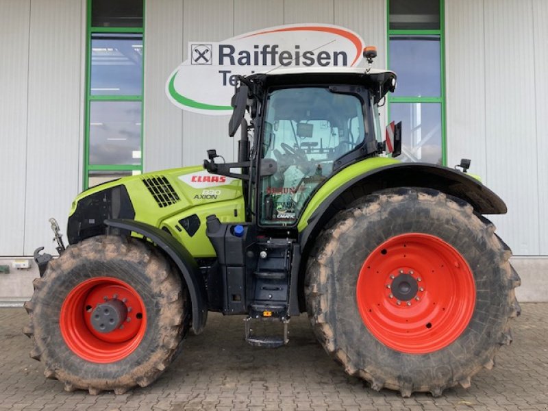 Traktor типа CLAAS Axion 830, Gebrauchtmaschine в Gudensberg (Фотография 1)