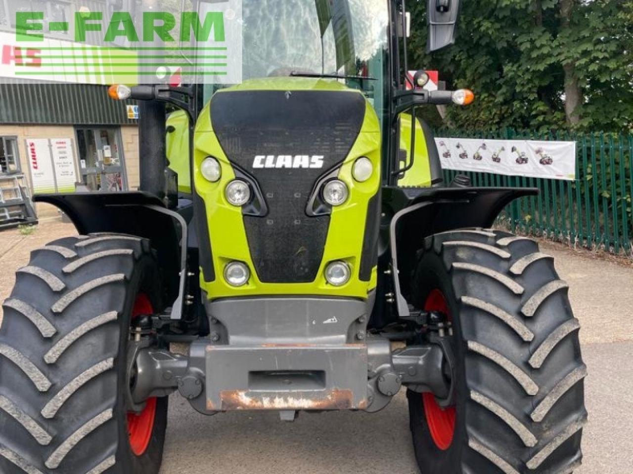 Traktor typu CLAAS AXION 830CIS+, Gebrauchtmaschine w PETWORTH (Zdjęcie 5)