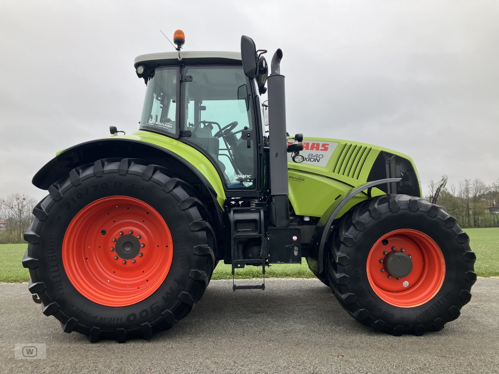 Traktor van het type CLAAS Axion 840 C-MATIC, Gebrauchtmaschine in Zell an der Pram (Foto 2)