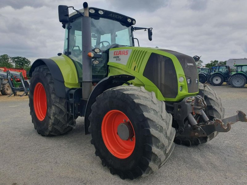 Traktor of the type CLAAS AXION 840 CEBIS CMATIC, Gebrauchtmaschine in DOMFRONT (Picture 1)