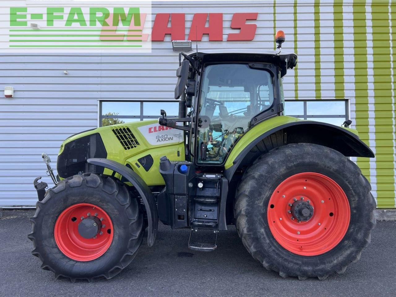 Traktor des Typs CLAAS axion 840 cebis, Gebrauchtmaschine in SAULZET (Bild 7)