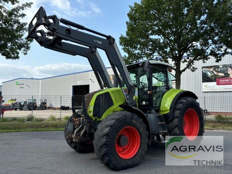 Traktor des Typs CLAAS AXION 840 CMATIC, Gebrauchtmaschine in Meppen (Bild 1)