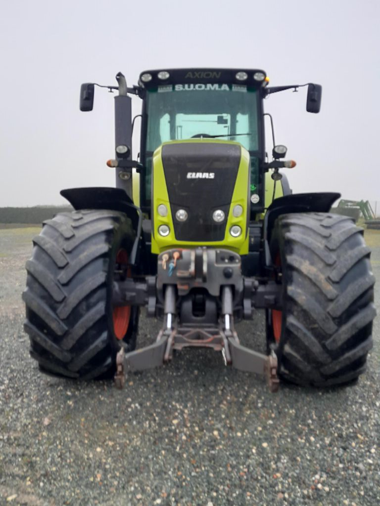 Traktor типа CLAAS AXION 840, Gebrauchtmaschine в BAZOGES EN PAREDS (Фотография 3)