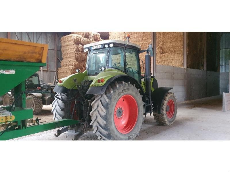 Traktor typu CLAAS AXION 840, Gebrauchtmaschine w SAINTE-MENEHOULD (Zdjęcie 4)