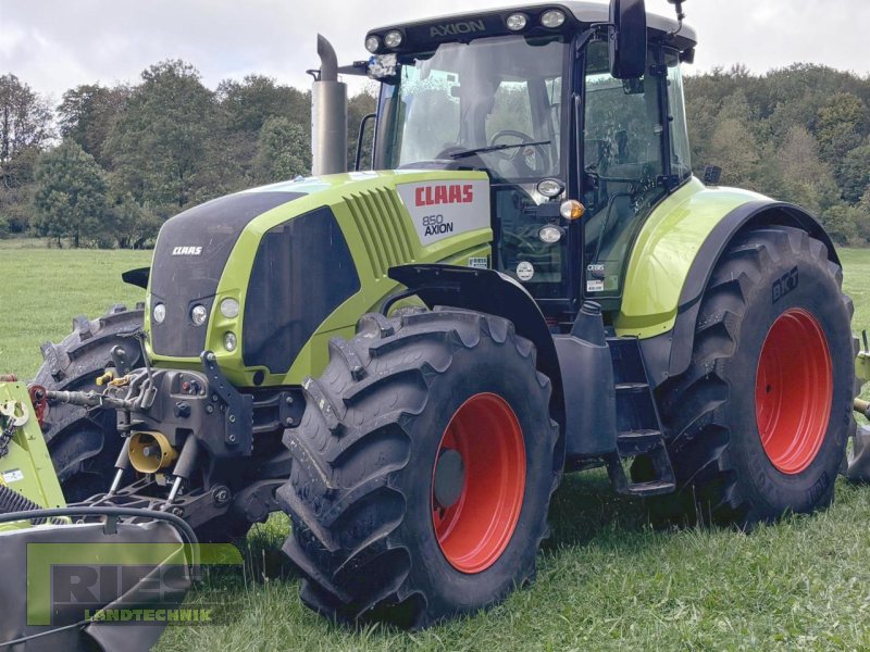 Traktor des Typs CLAAS AXION 850 CEBIS HEXASHIFT A30, Gebrauchtmaschine in Homberg (Ohm) - Maulbach (Bild 1)