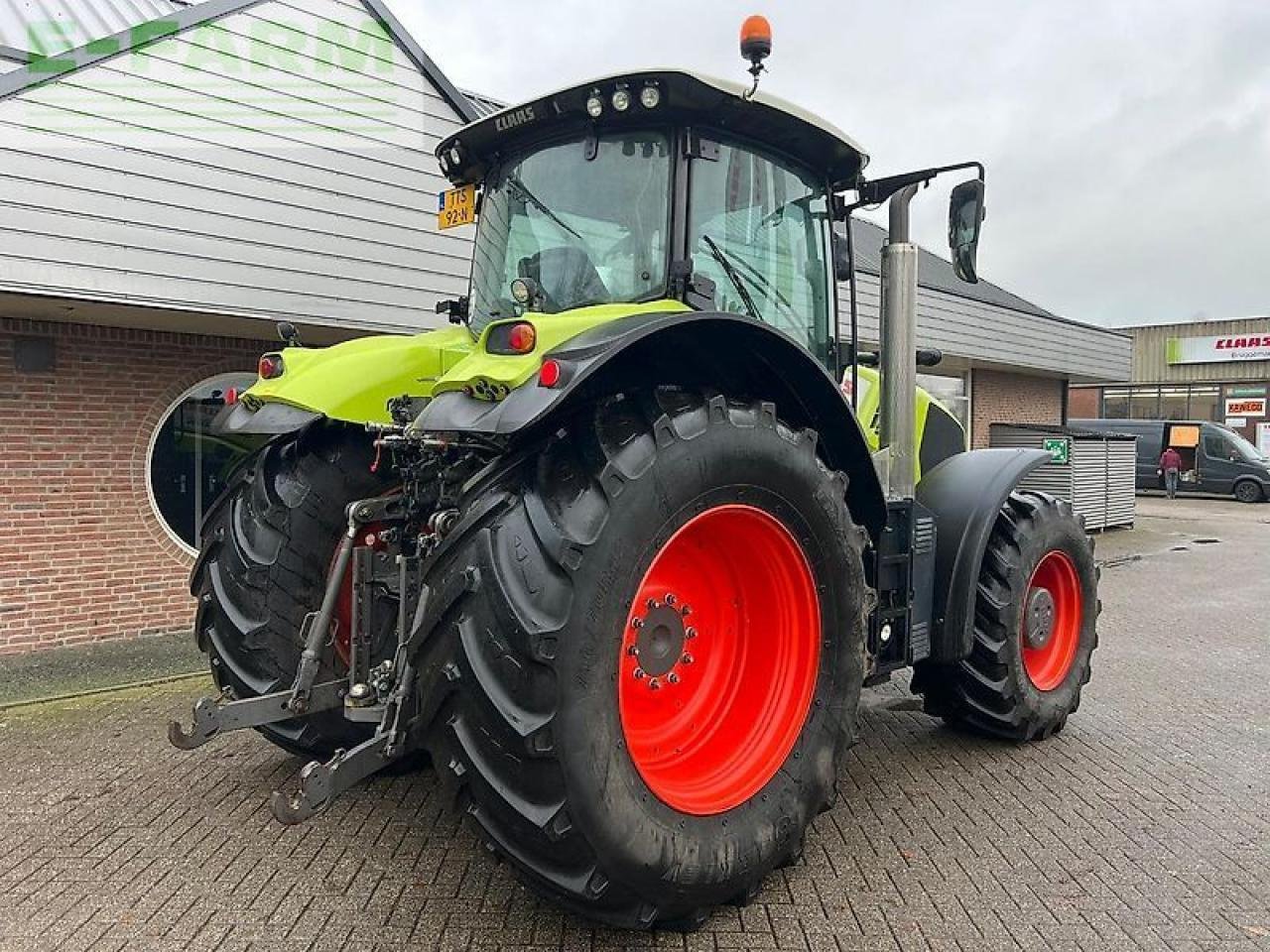 Traktor van het type CLAAS axion 850 cebis, Gebrauchtmaschine in ag BROEKLAND (Foto 5)