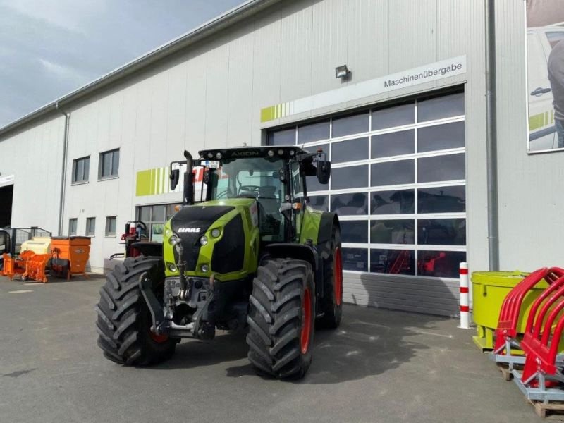 Traktor typu CLAAS AXION 850 CEBIS, Gebrauchtmaschine v Hollfeld (Obrázok 3)