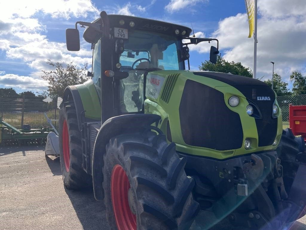 Traktor typu CLAAS AXION 850 CIS, Gebrauchtmaschine v Kolding (Obrázok 2)