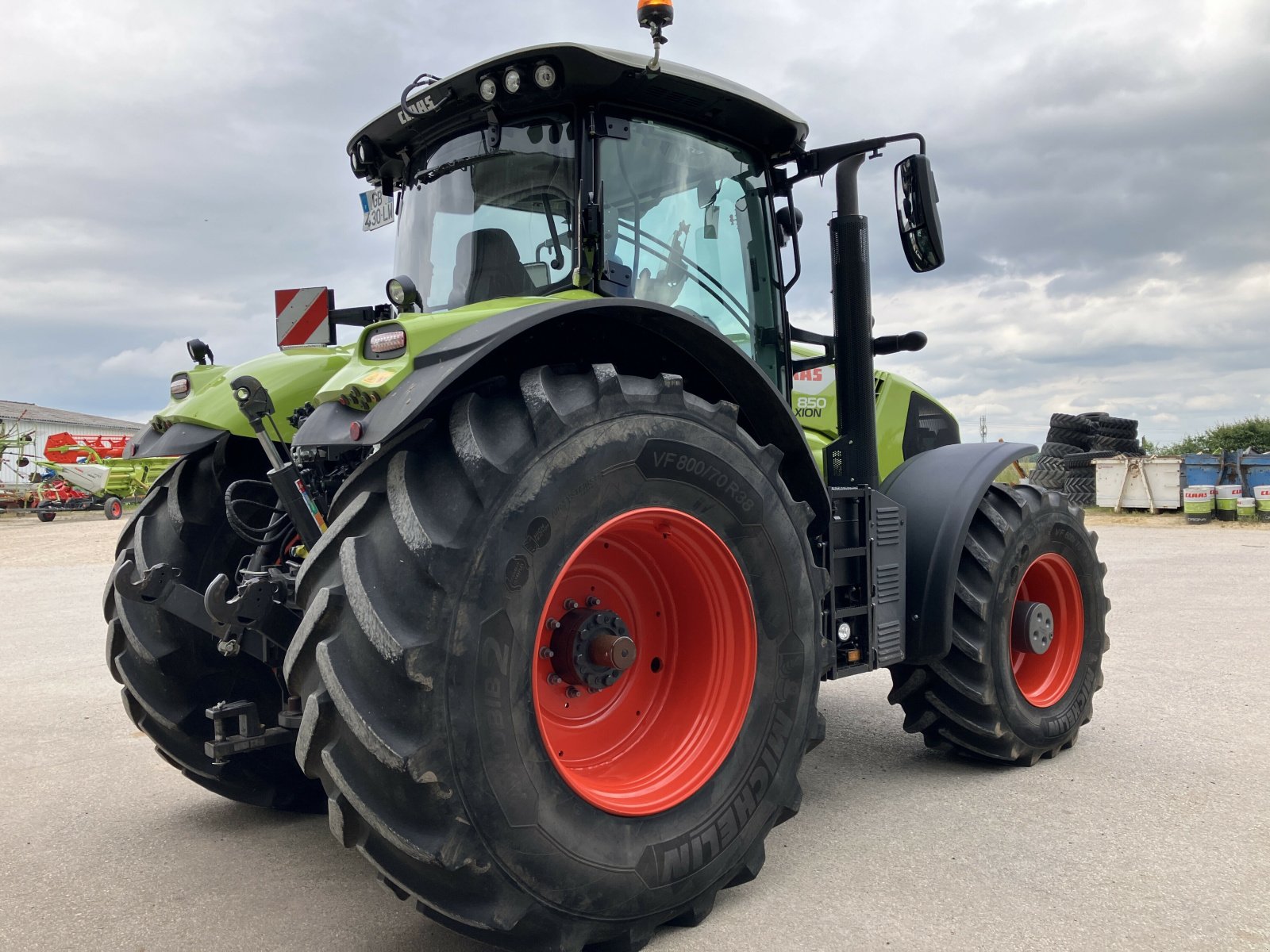 Traktor typu CLAAS AXION 850 CMATIC S5 BUSINESS, Gebrauchtmaschine v VAROIS & CHAIGNOT (Obrázek 3)