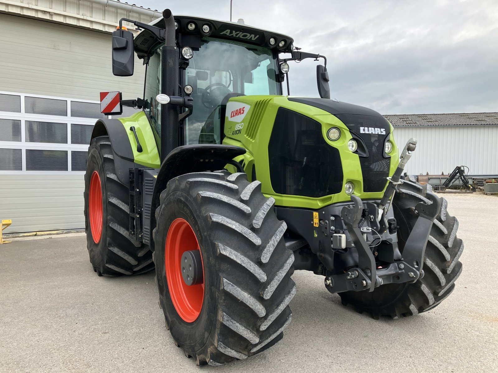 Traktor tipa CLAAS AXION 850 CMATIC S5 BUSINESS, Gebrauchtmaschine u VAROIS & CHAIGNOT (Slika 4)