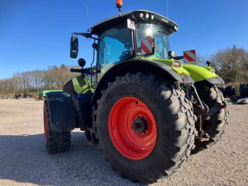 Traktor des Typs CLAAS AXION 850 CMATIC, Gebrauchtmaschine in Tim (Bild 3)