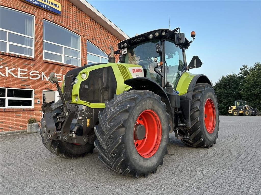 Traktor typu CLAAS AXION 850 CMATIC, Gebrauchtmaschine v Gjerlev J. (Obrázok 2)