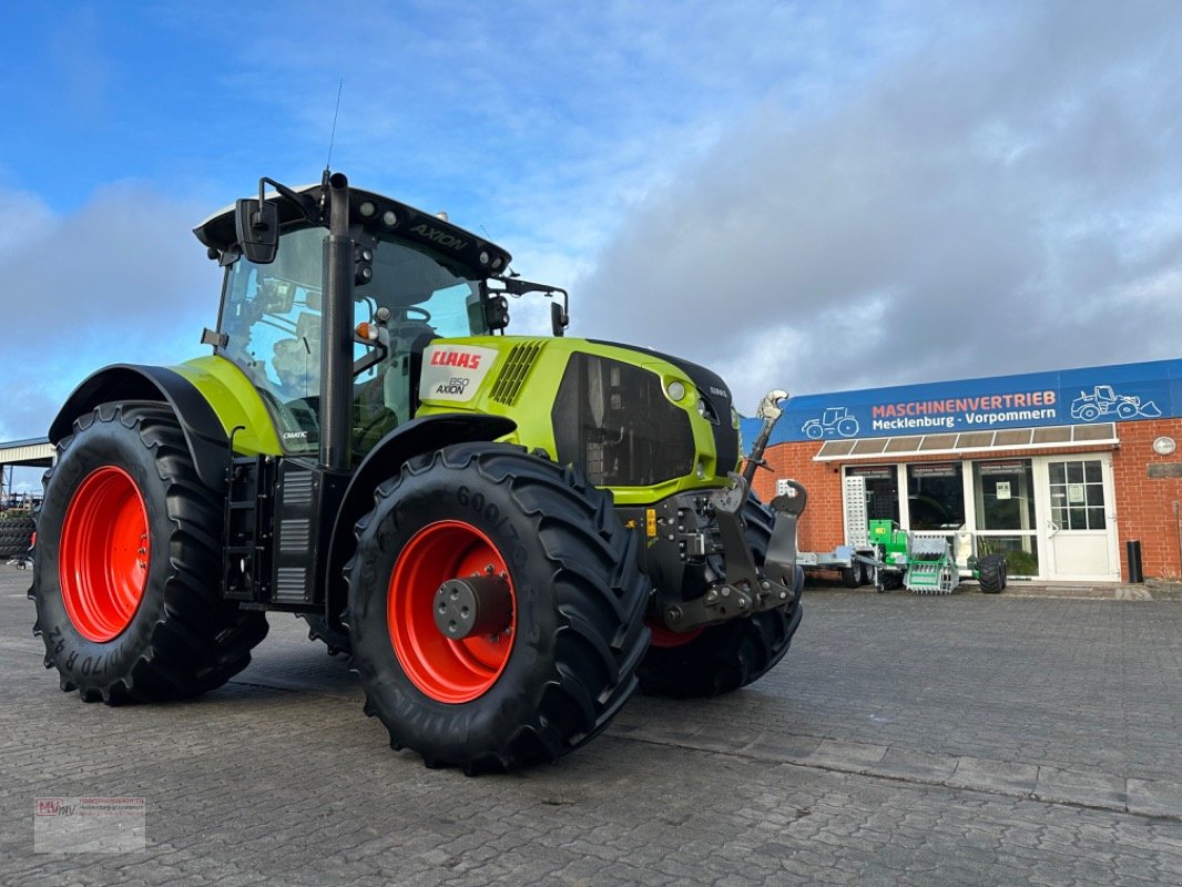 Traktor tip CLAAS Axion 850 CMATIC, Gebrauchtmaschine in Neubrandenburg (Poză 1)