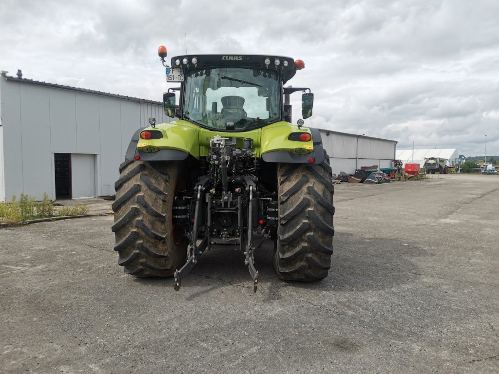 Traktor van het type CLAAS AXION 850, Gebrauchtmaschine in Marolles (Foto 9)