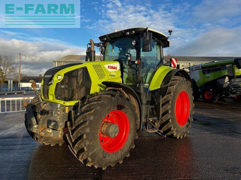 Traktor Türe ait CLAAS AXION 850, Gebrauchtmaschine içinde MAIDSTONE ROAD, HEADCORN (resim 1)