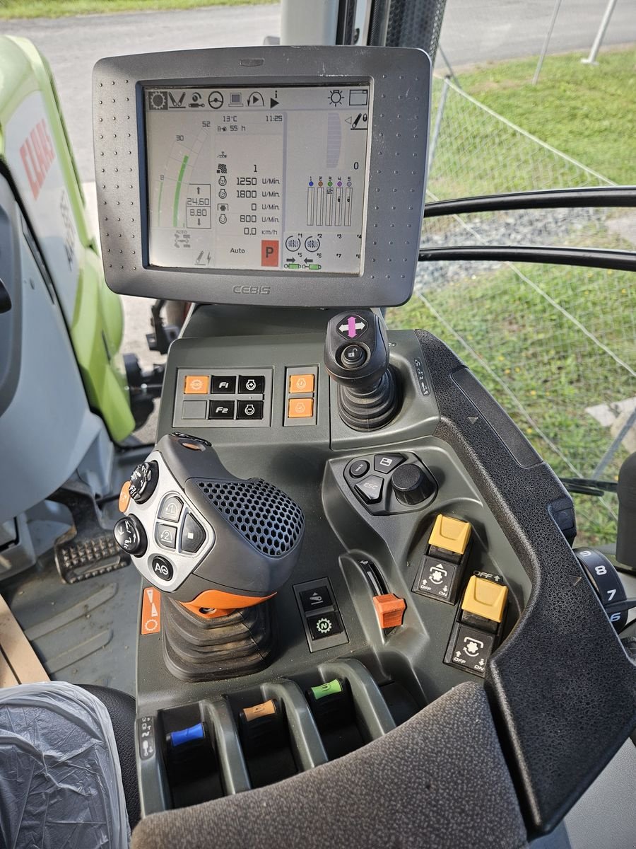 Traktor des Typs CLAAS Axion 850, Gebrauchtmaschine in Sieget in der Wart (Bild 5)