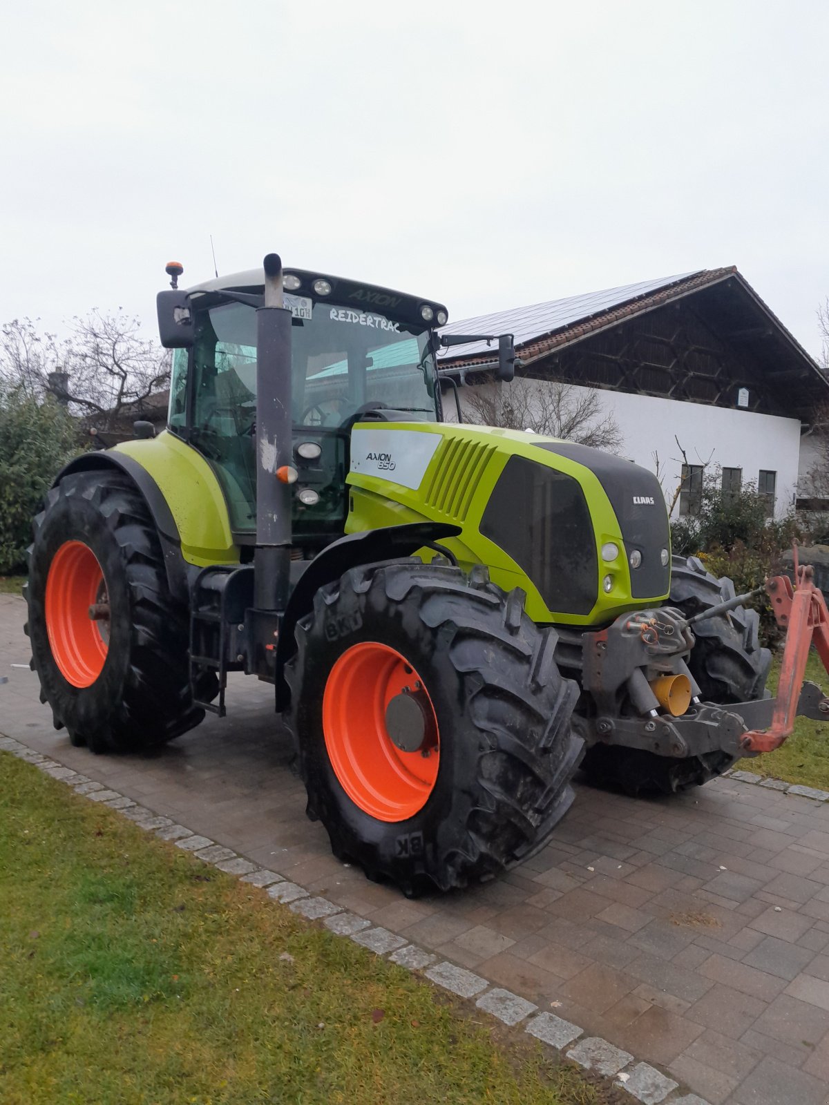 Traktor typu CLAAS Axion 850, Gebrauchtmaschine v Obing (Obrázek 1)