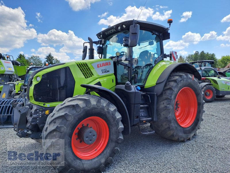 Traktor van het type CLAAS Axion 870 C-MATIC, Gebrauchtmaschine in Weimar-Niederwalgern (Foto 1)