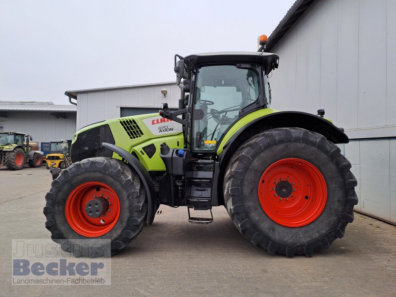 Traktor van het type CLAAS Axion 870 C-MATIC, Gebrauchtmaschine in Weimar-Niederwalgern (Foto 1)