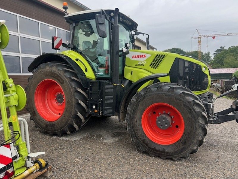 Traktor van het type CLAAS Axion 870 C-MATIC, Gebrauchtmaschine in Oberscheinfeld (Foto 1)