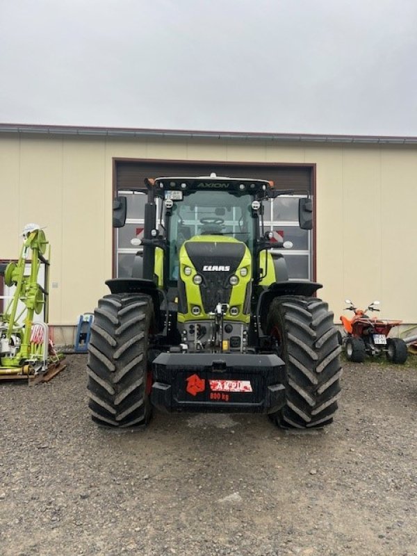 Traktor des Typs CLAAS Axion 870 C-MATIC, Gebrauchtmaschine in Oberscheinfeld (Bild 2)