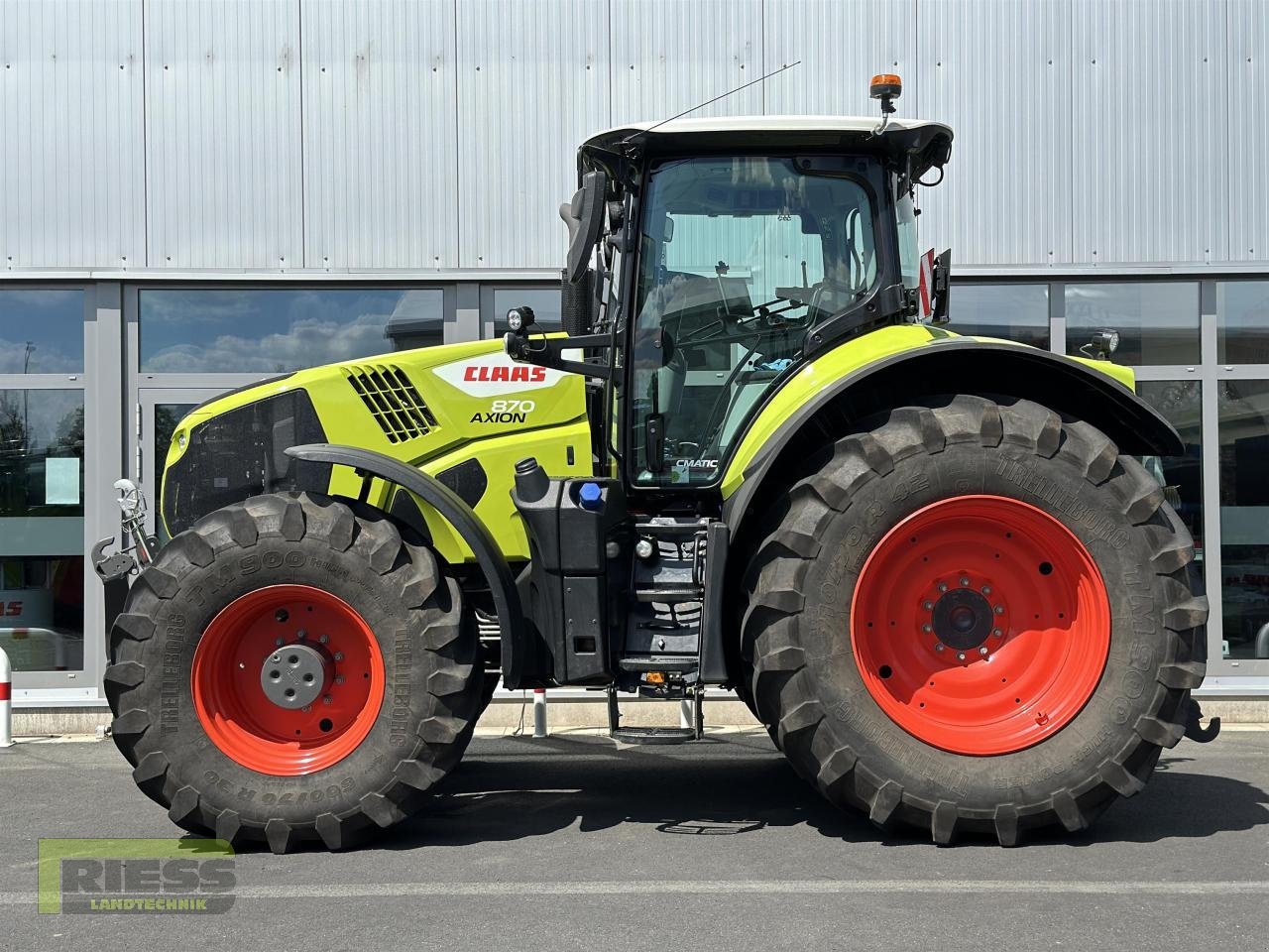 Traktor des Typs CLAAS AXION 870 CEBIS Cmatic, Gebrauchtmaschine in Homberg (Ohm) - Maulbach (Bild 9)