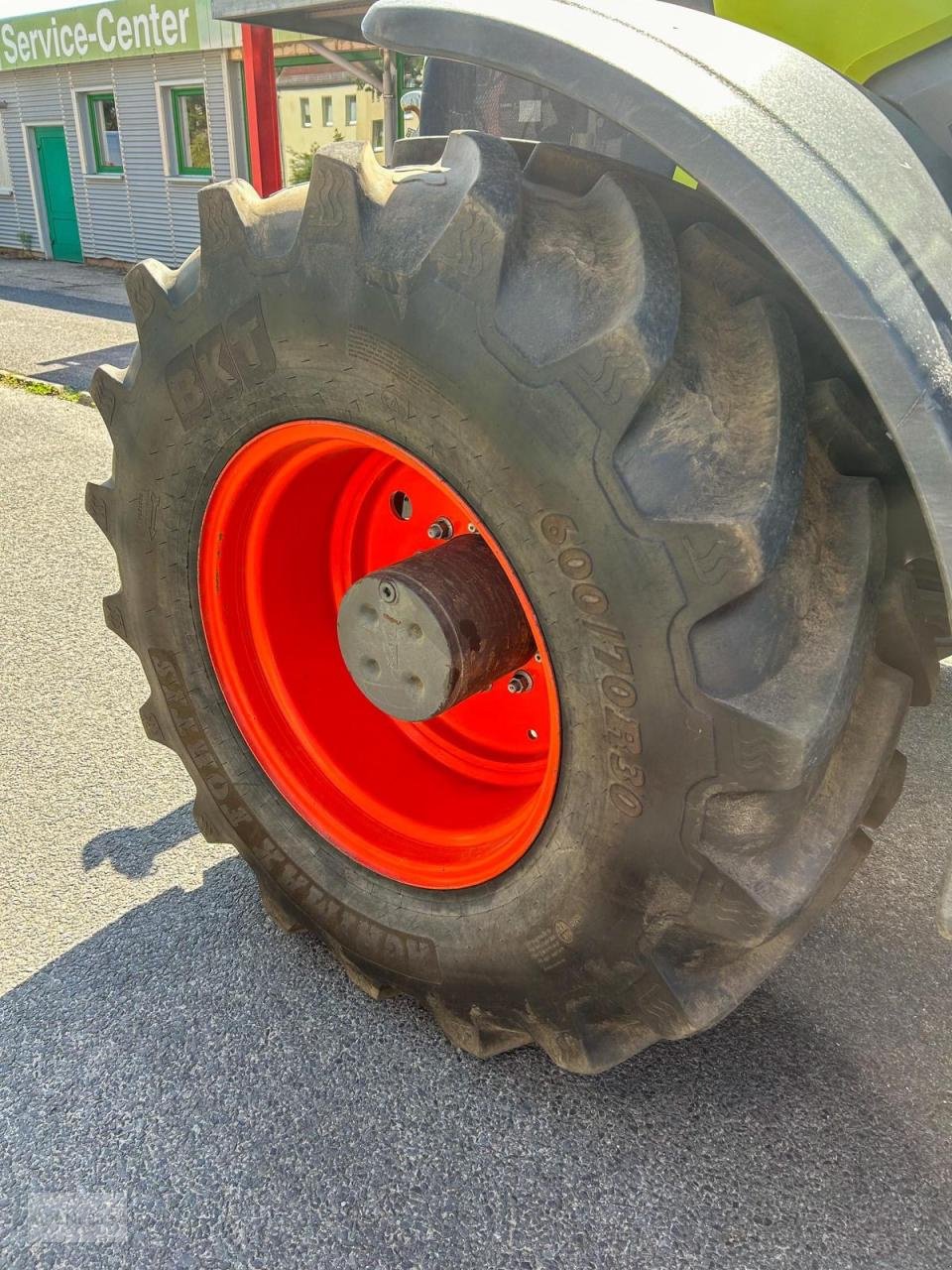 Traktor a típus CLAAS AXION 870 CEMATIC, Gebrauchtmaschine ekkor: Prenzlau (Kép 4)