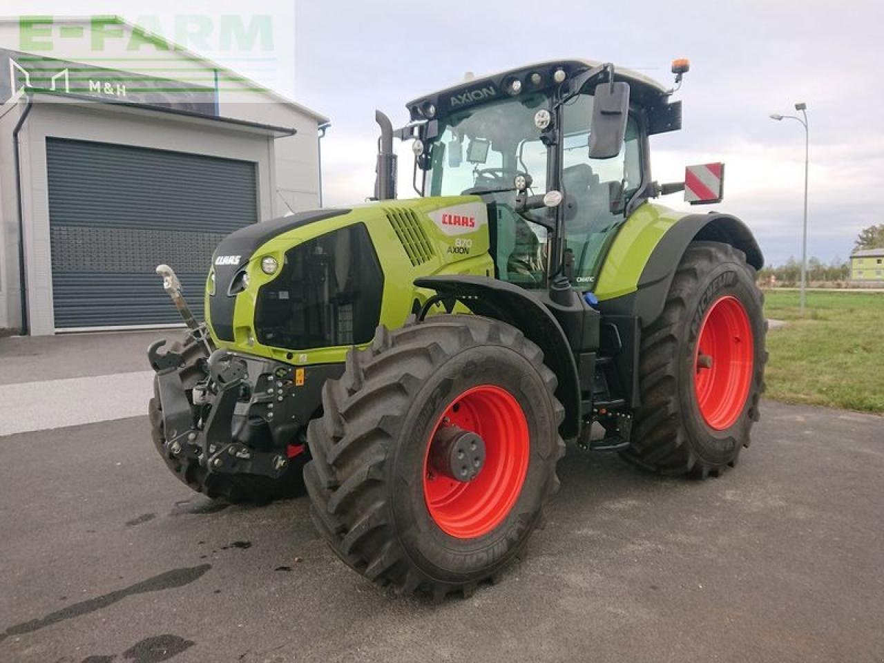 Traktor of the type CLAAS axion 870 cmatic cebis CMATIC CEBIS, Gebrauchtmaschine in ILZ (Picture 1)