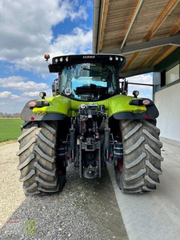 Traktor des Typs CLAAS AXION 870 CMATIC CEBIS, Gebrauchtmaschine in Allershausen (Bild 4)