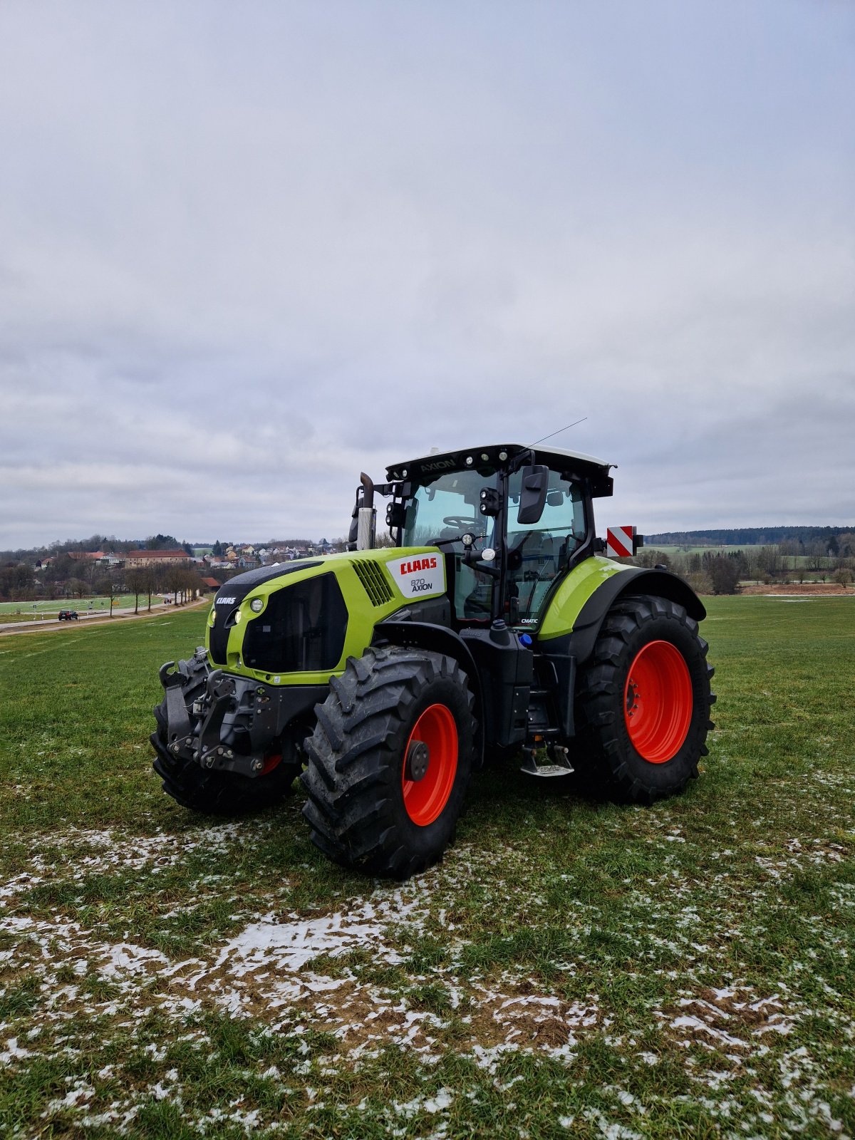 Traktor des Typs CLAAS Axion 870 CMATIC  CEBIS, Gebrauchtmaschine in Moosbach (Bild 1)