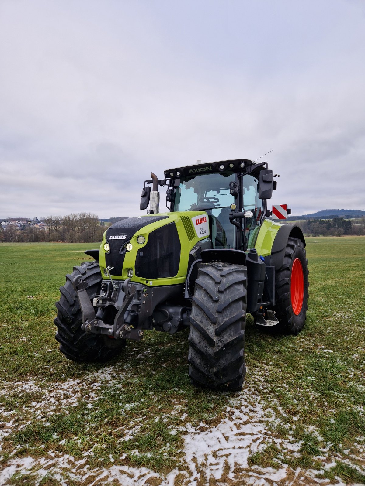 Traktor des Typs CLAAS Axion 870 CMATIC  CEBIS, Gebrauchtmaschine in Moosbach (Bild 2)