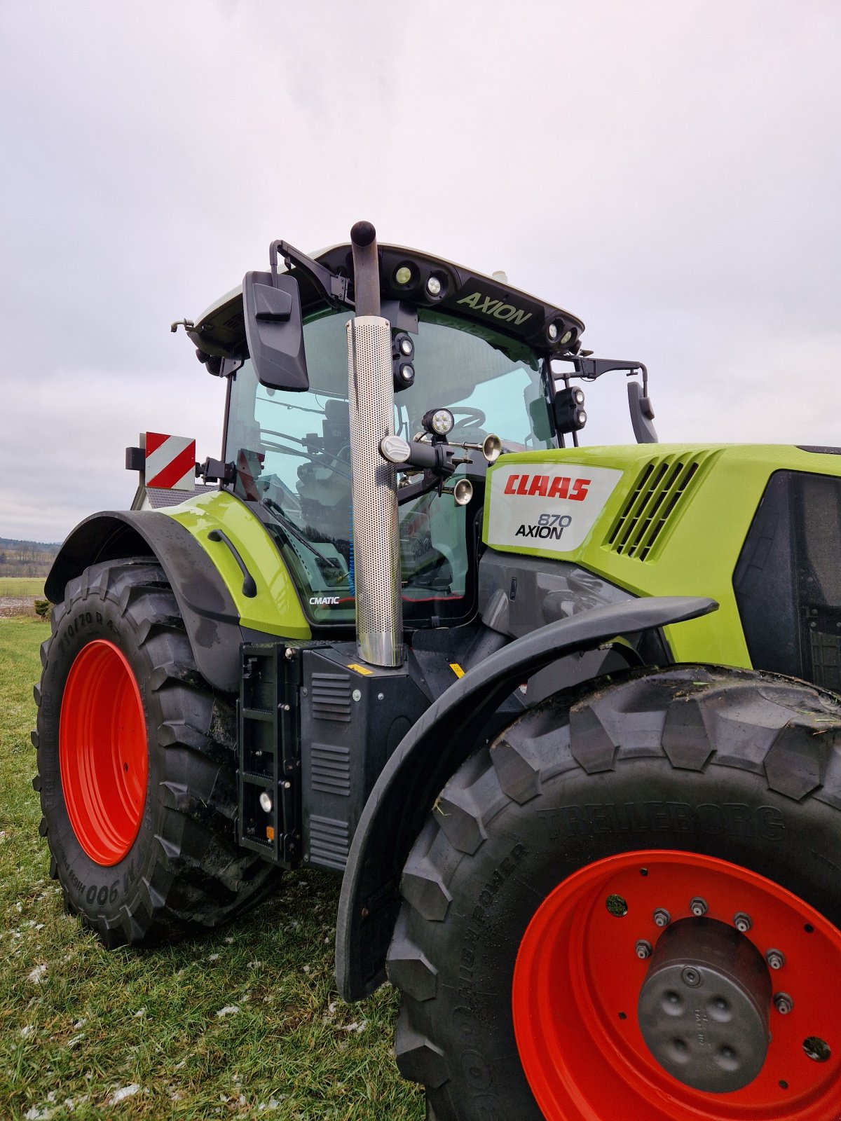 Traktor des Typs CLAAS Axion 870 CMATIC  CEBIS, Gebrauchtmaschine in Moosbach (Bild 9)