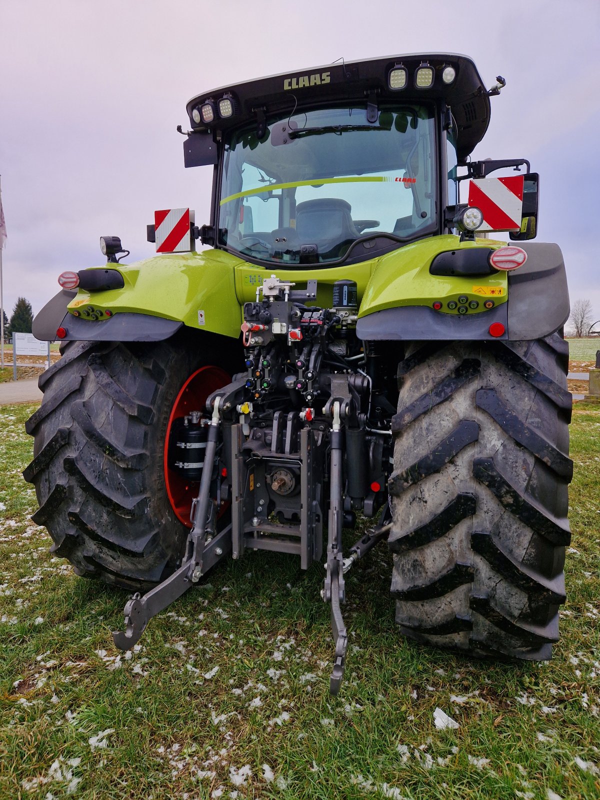 Traktor des Typs CLAAS Axion 870 CMATIC  CEBIS, Gebrauchtmaschine in Moosbach (Bild 12)