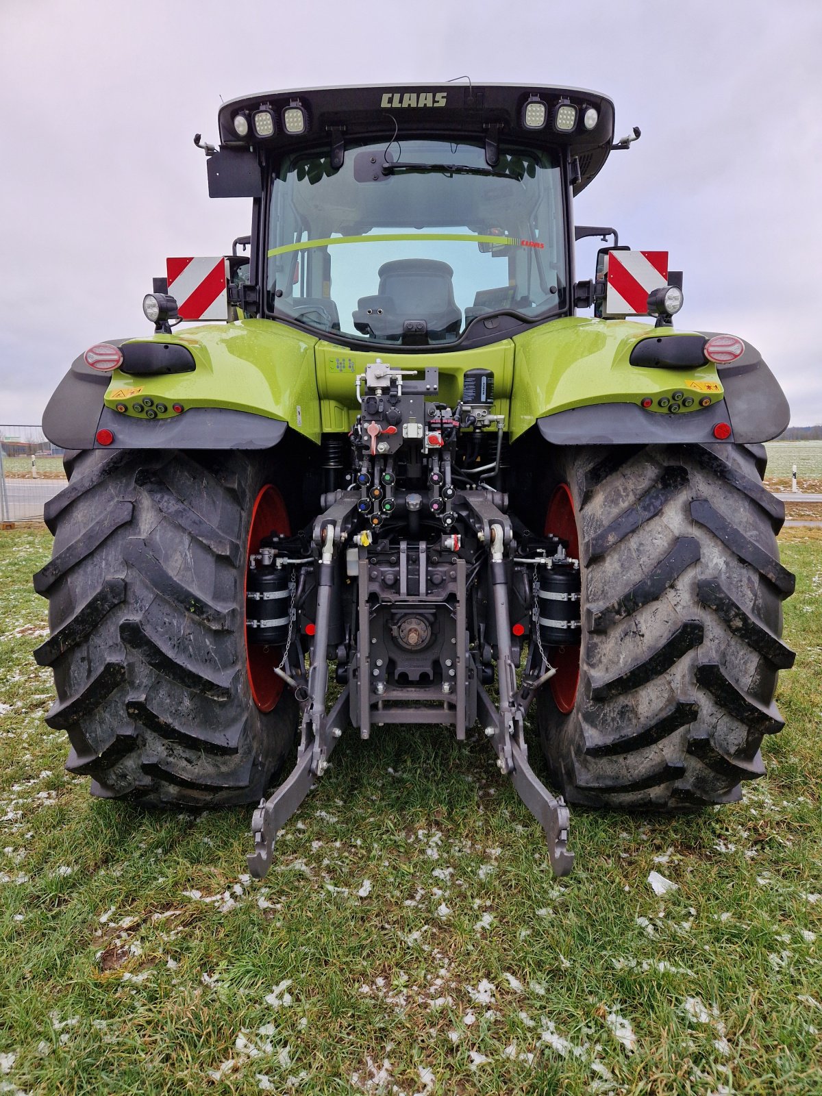 Traktor des Typs CLAAS Axion 870 CMATIC  CEBIS, Gebrauchtmaschine in Moosbach (Bild 13)