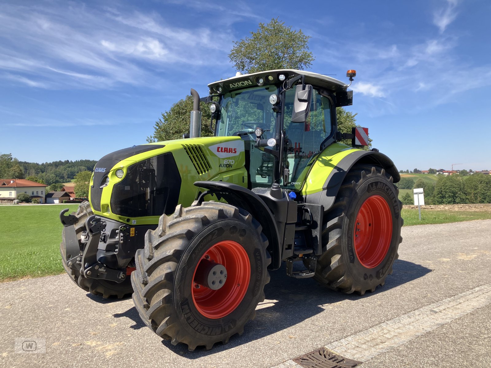 Traktor of the type CLAAS Axion 870 CMATIC  CEBIS, Neumaschine in Zell an der Pram (Picture 1)