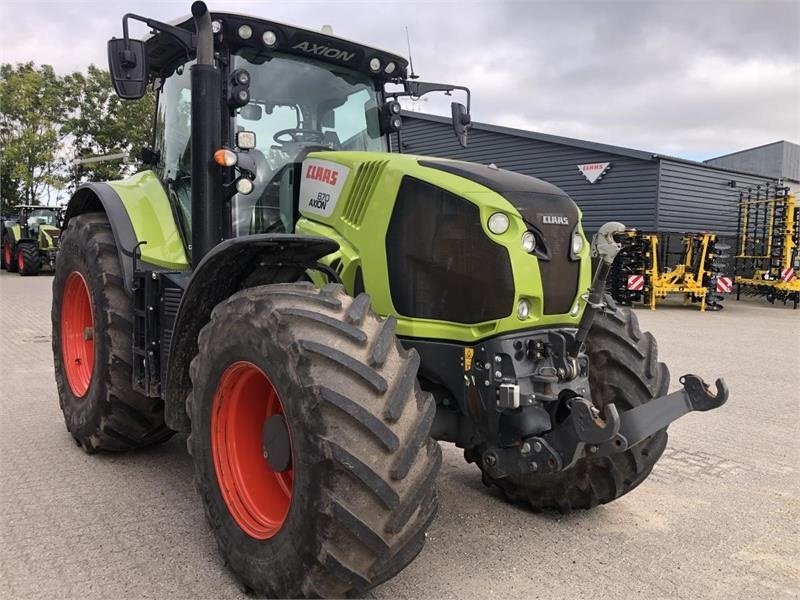 Traktor des Typs CLAAS AXION 870 CMATIC CEBIS, Gebrauchtmaschine in Aalestrup (Bild 4)