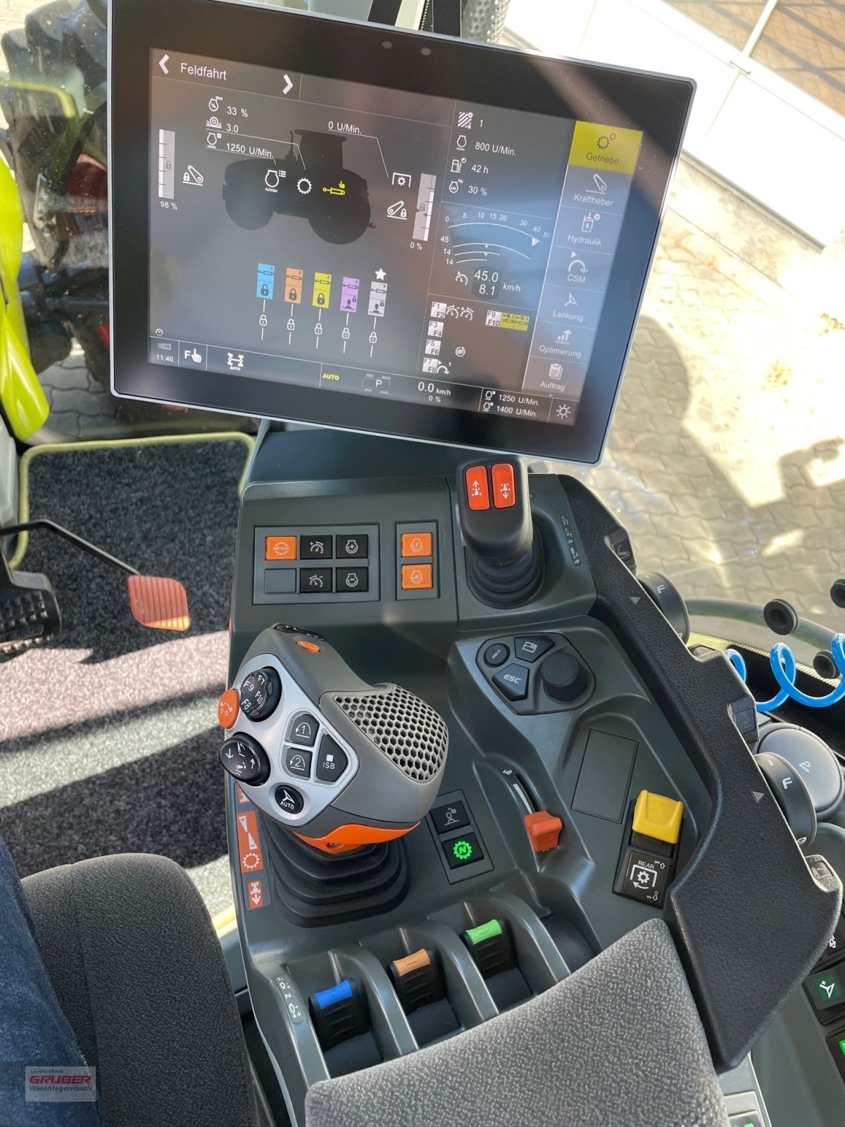 Traktor typu CLAAS Axion 870 CMATIC CEBIS, Gebrauchtmaschine w Dorfen (Zdjęcie 10)