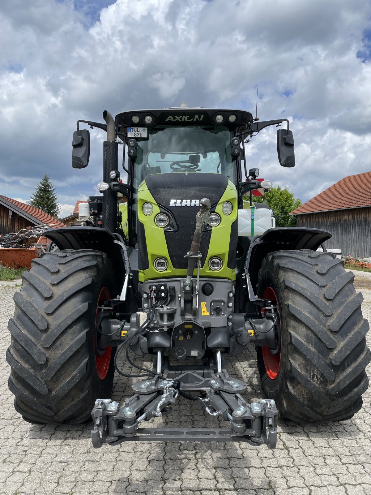 Traktor typu CLAAS Axion 870 CMATIC  CEBIS, Gebrauchtmaschine v Eurasburg (Obrázok 1)