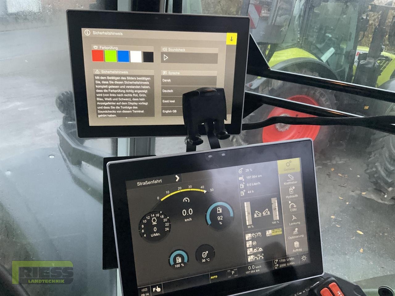 Traktor del tipo CLAAS AXION 870 Cmatic FOCUS   CEBIS FCR, Mietmaschine en Homberg (Ohm) - Maulbach (Imagen 12)