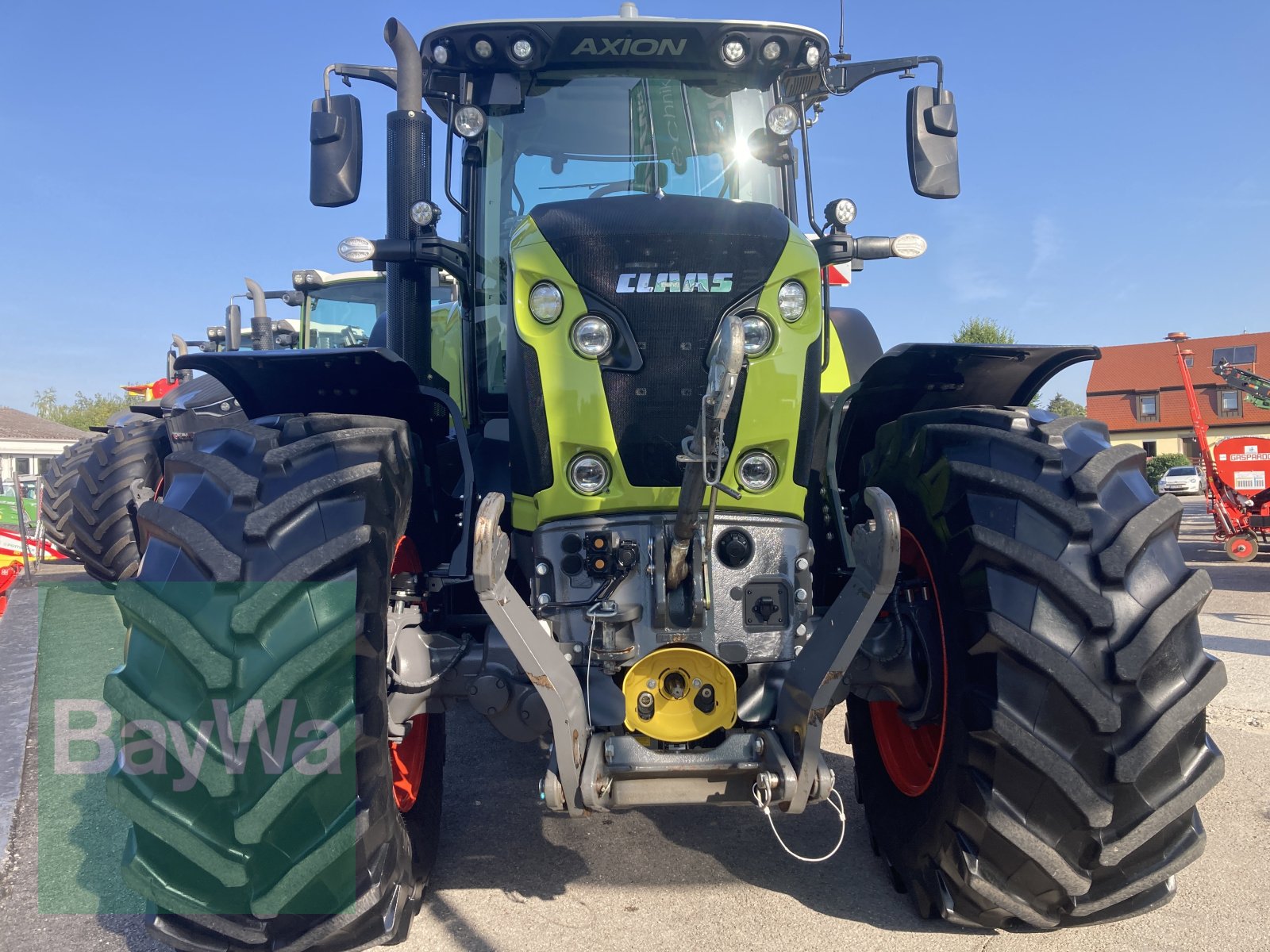 Traktor типа CLAAS Axion 870 CMATIC RTK, Gebrauchtmaschine в Dinkelsbühl (Фотография 3)